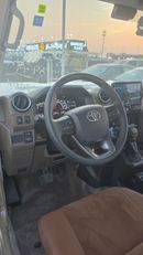Toyota Land Cruiser Pick Up Toyota LC 79 - Sngle Cabin - 4.0 - petrol - 2025