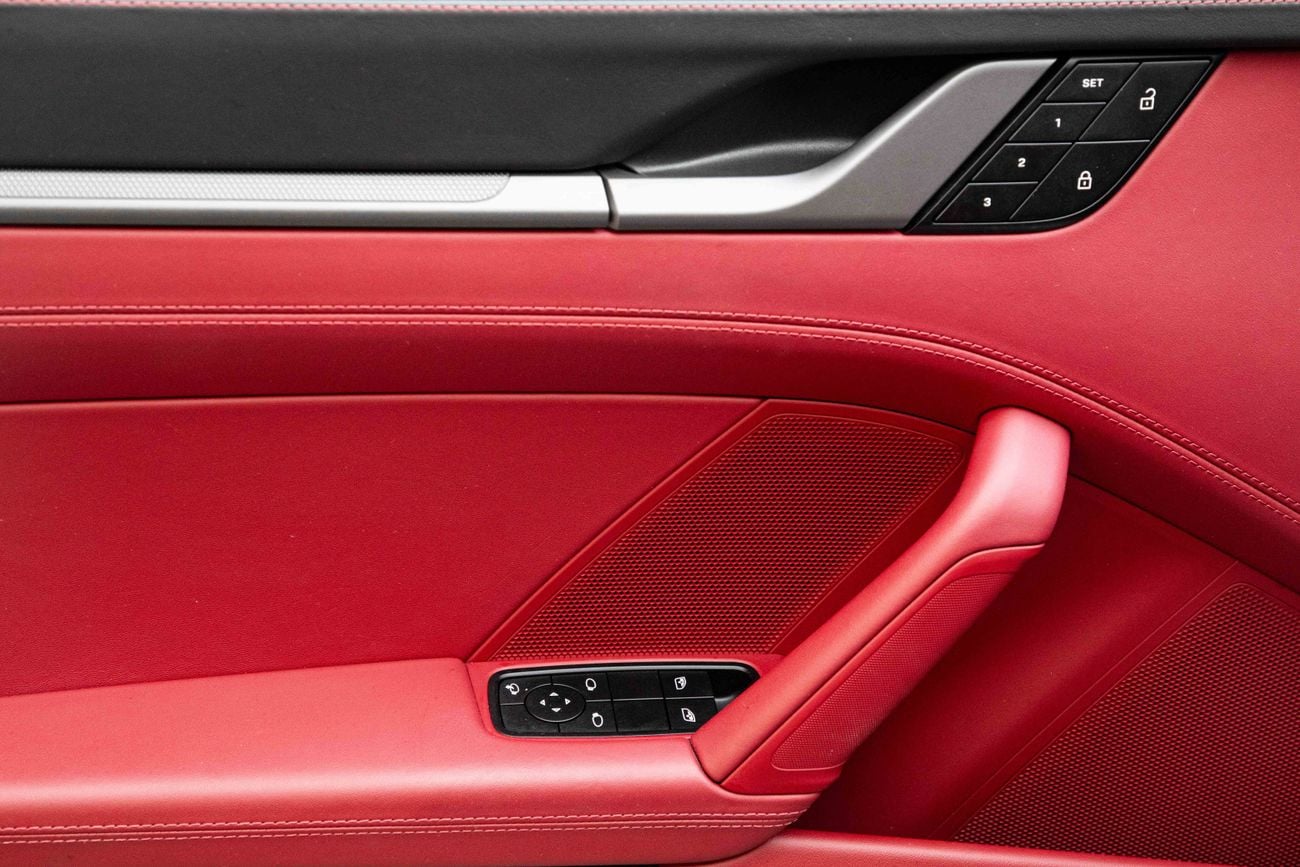 بورش 911 Carrera 911 Carrera | 9,792 P.M | 0% Downpayment | Porsche Warranty