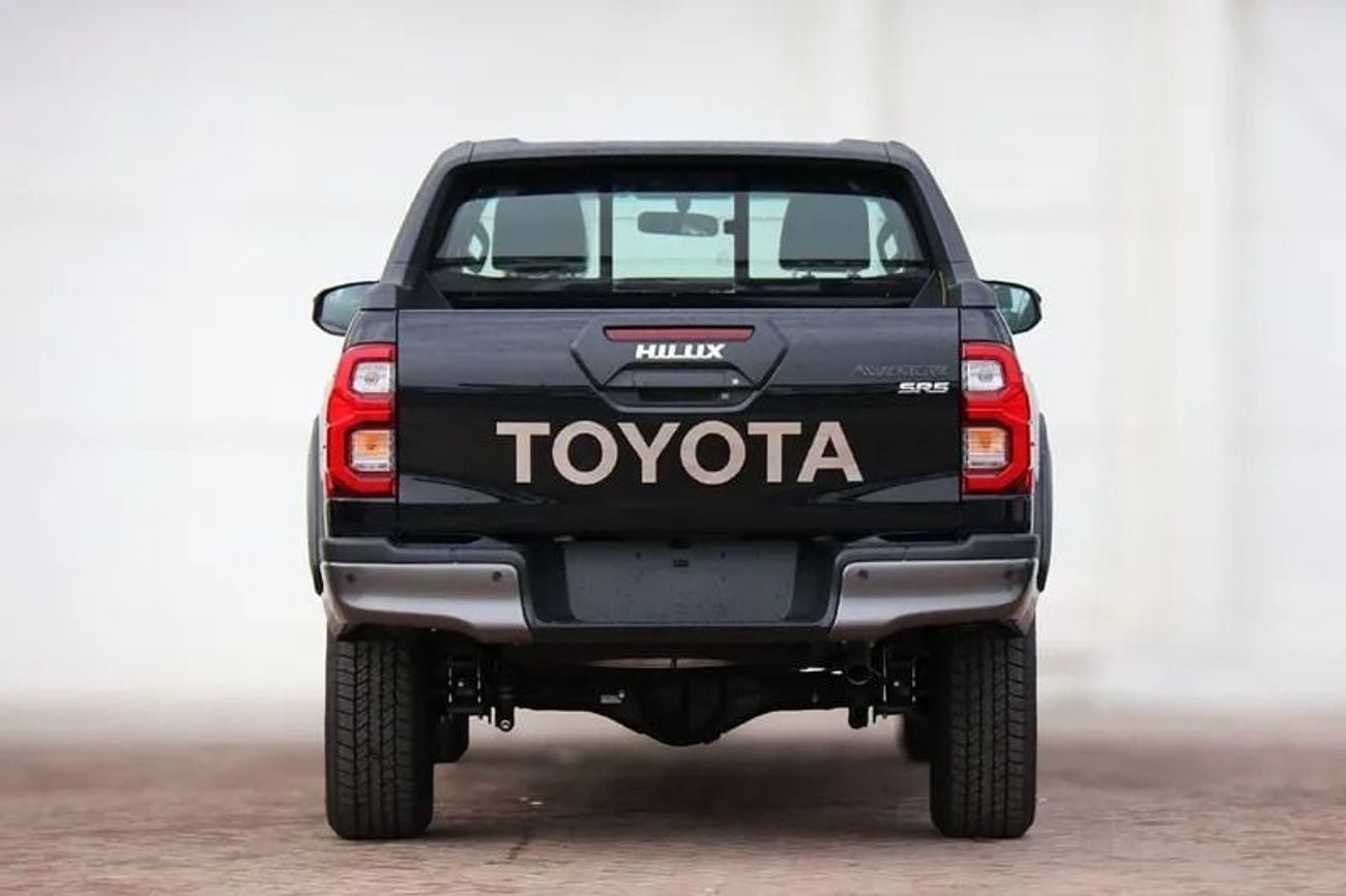 تويوتا هيلوكس 2025 Toyota Hilux Adventure (with Roll-Bar) 4.0L V6 Petrol A/T 4WD Export Only