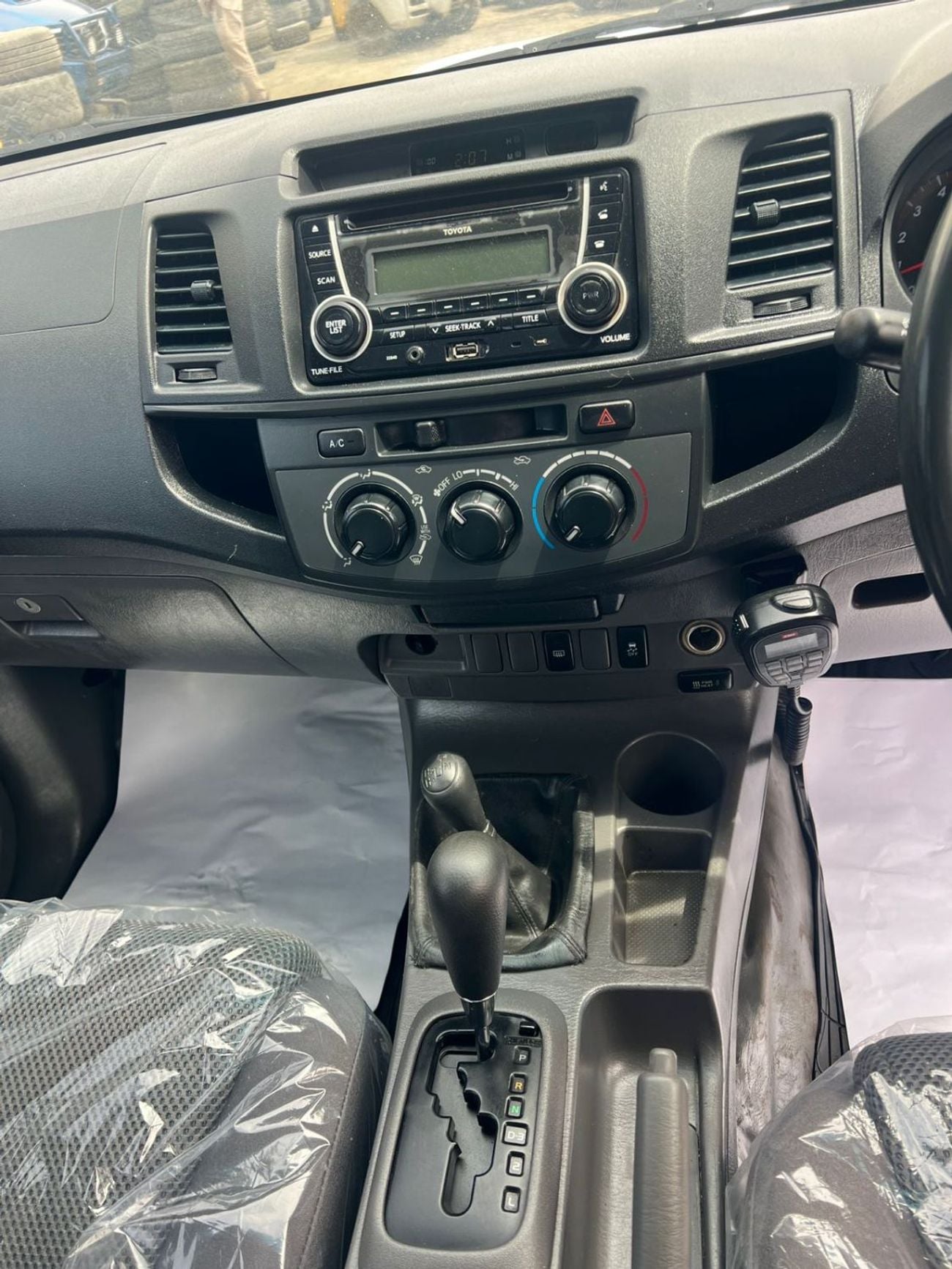 Toyota Hilux RIGHT HAND DRIVE ONLY FOR EXPORT