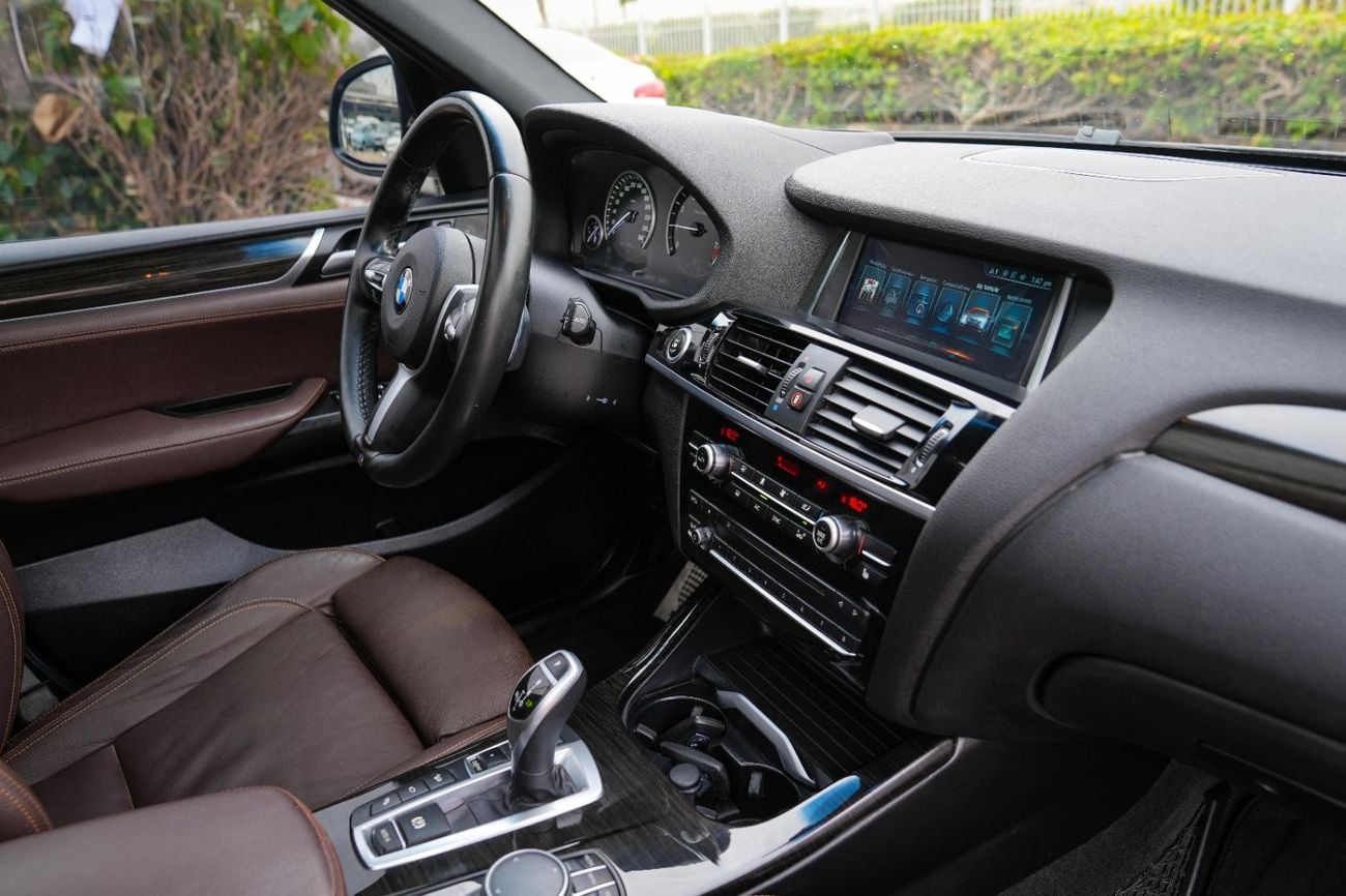 BMW X3 X DRIVE 28I 2017!! GCC SPECS!! WELL MAINTAINED