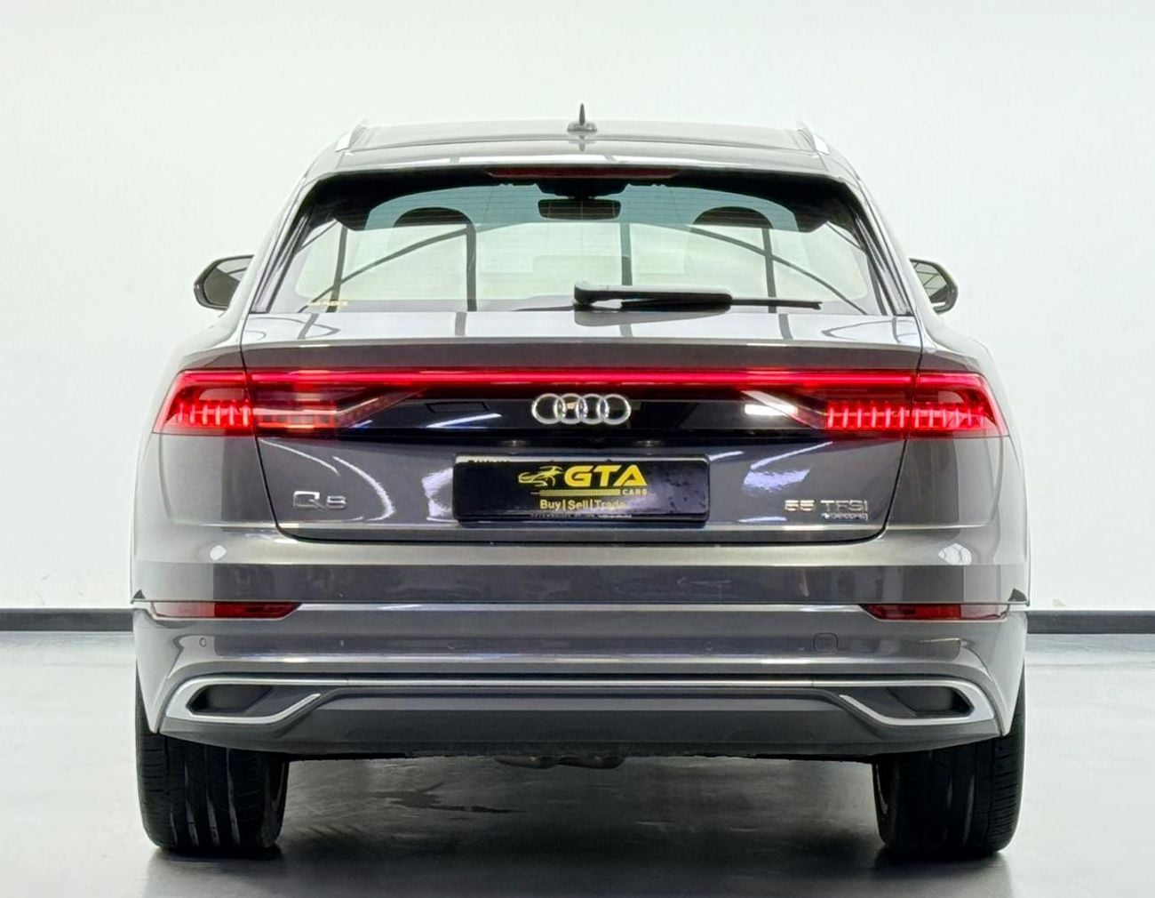 أودي Q8 55 TFSI quattro 3.0L SUV