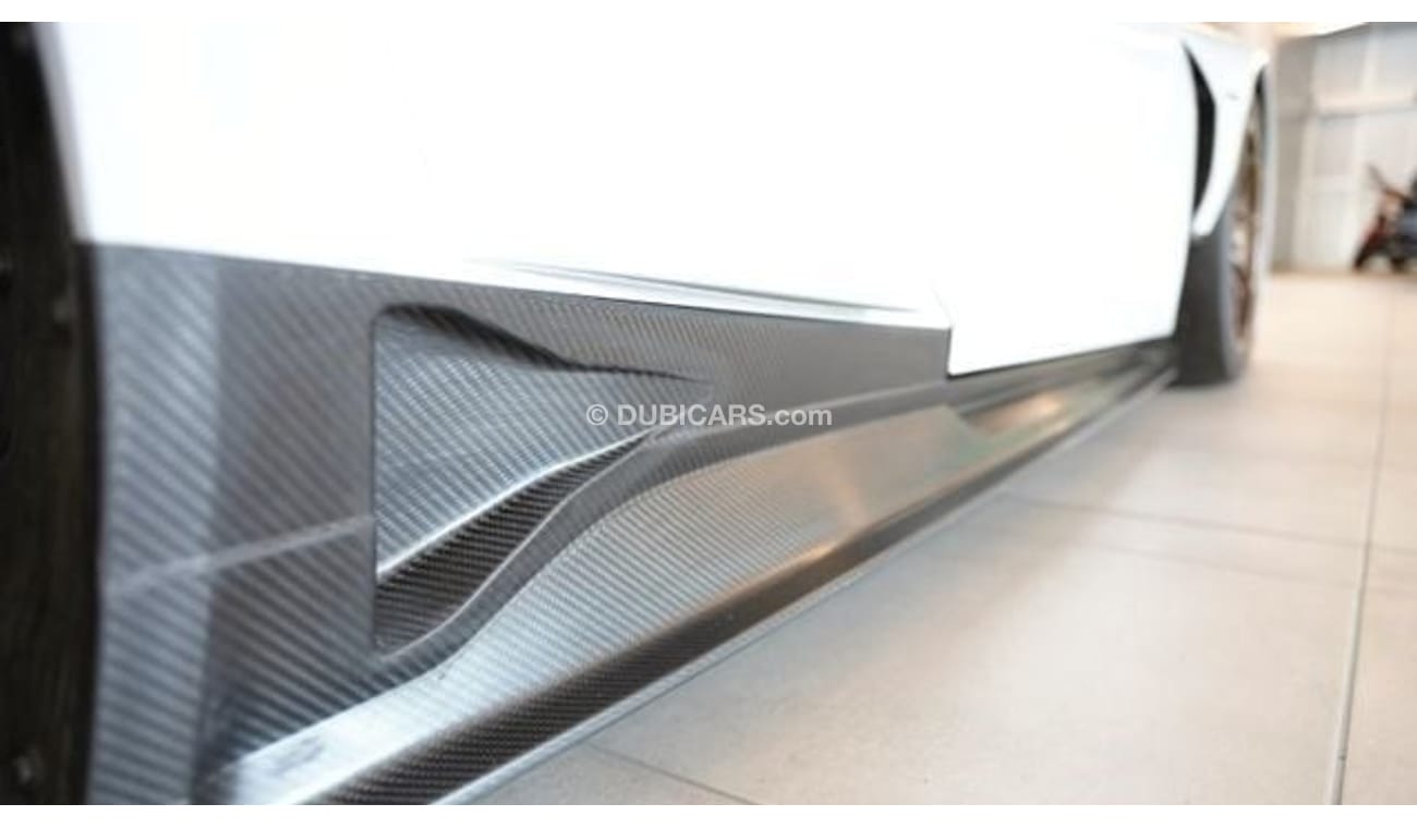 Audi R8 5.2 V10 GT2 LMS