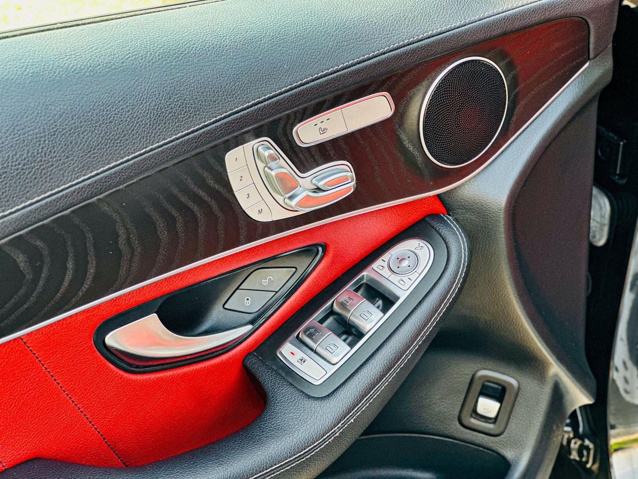 Mercedes-Benz GLC 250 AMG 2.0L