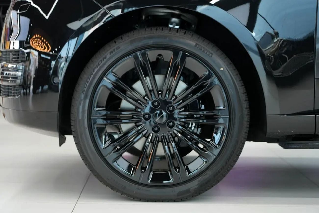 Land Rover Range Rover 2026 Range Rover Vogue HSE P400 | Export