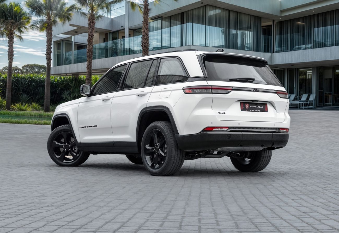 جيب جراند شيروكي Under Warranty | Low KM! | 2,448 P.M | 0% Downpayment | Under Warranty | Low KM! | Ramadan Offer!