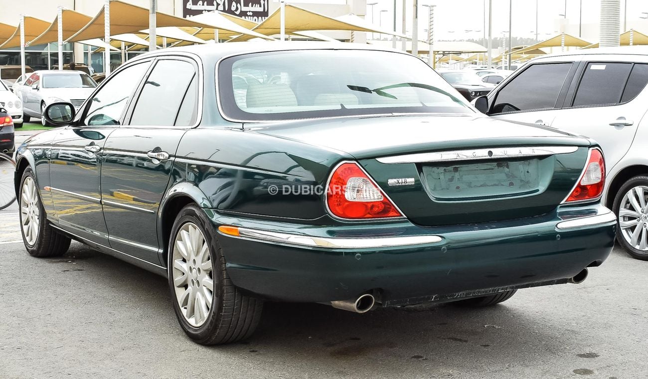 Jaguar XJ8 2004 Model Full options clean car  single owner use wellmaintaned