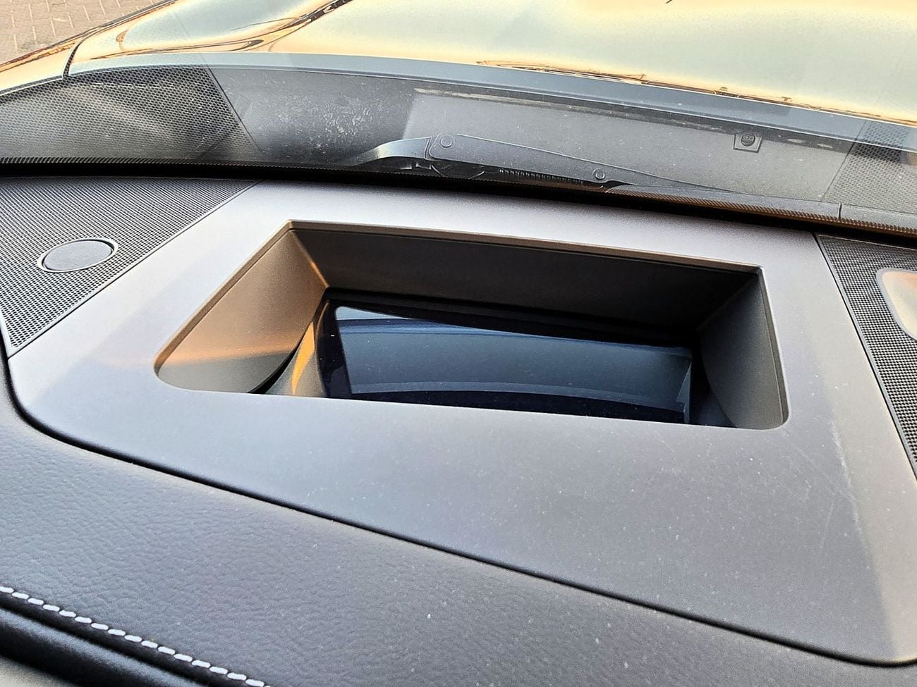 نيسان باترول Nissan Patrol LE Platinum City 3.5l Twin turbo petrol A/T 4WD SUV Black Color Inside Tan GCC 2026 Mo