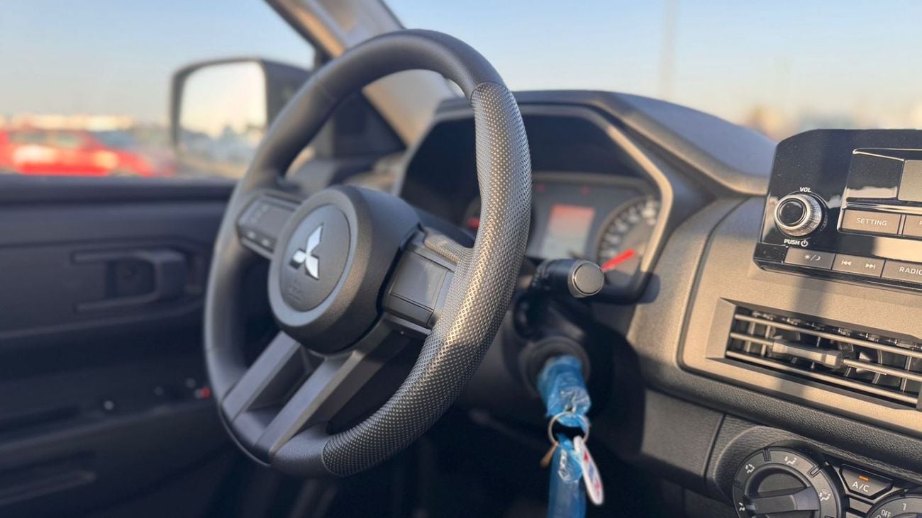 Mitsubishi L200 GL M-Line | 5 Speed MT| 4x4| Diesel 2.4 Turbo| | Single Cabin