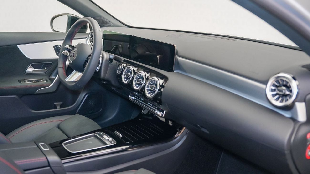 Mercedes Benz A200 PREMIUM PLUS