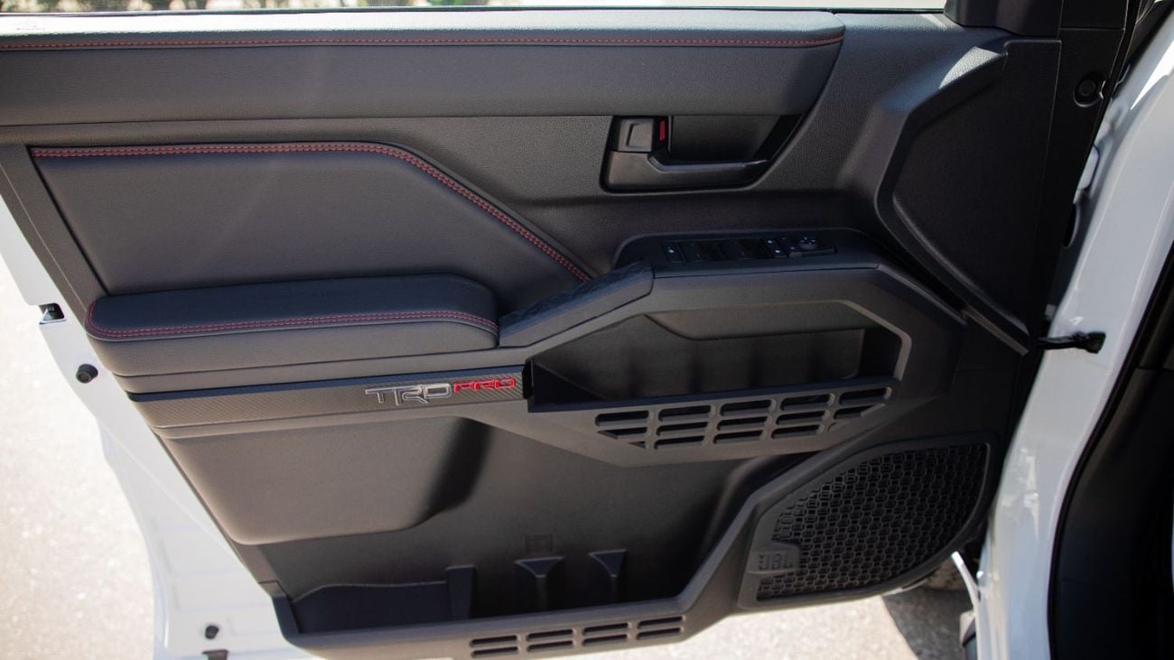 Toyota Tacoma TRD Pro/4WD/Hybrid/2024. Local registration +10%