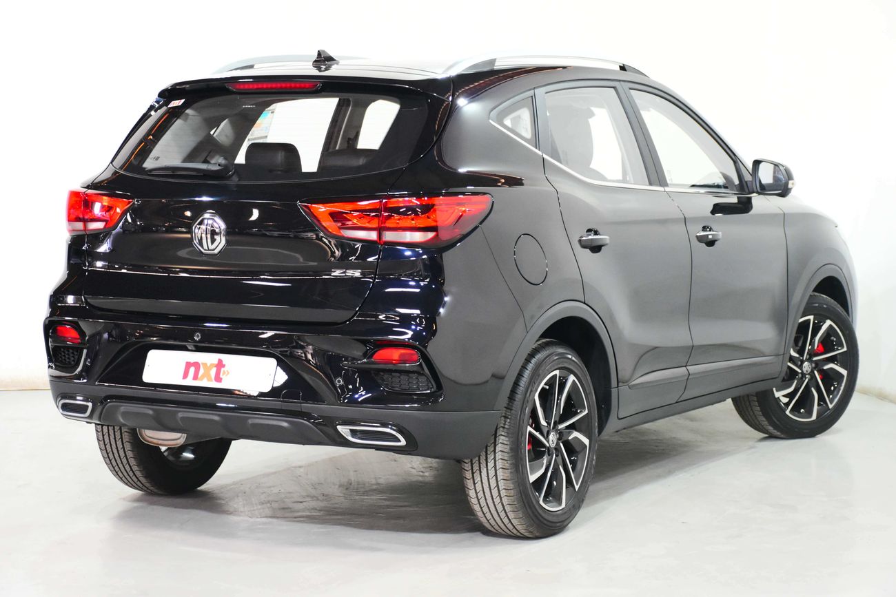 أم جي ZS LUX 2.0