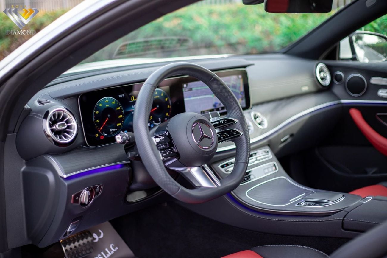 Mercedes-Benz E 200 Coupe | Warranty+Service | MEGA SALE E200 LOW KM