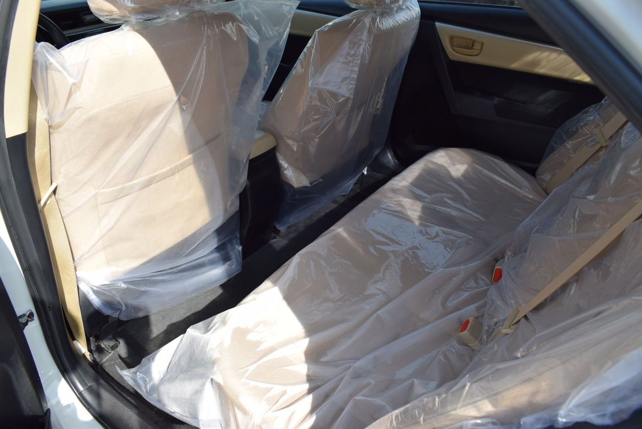 تويوتا كورولا SE 1.6L