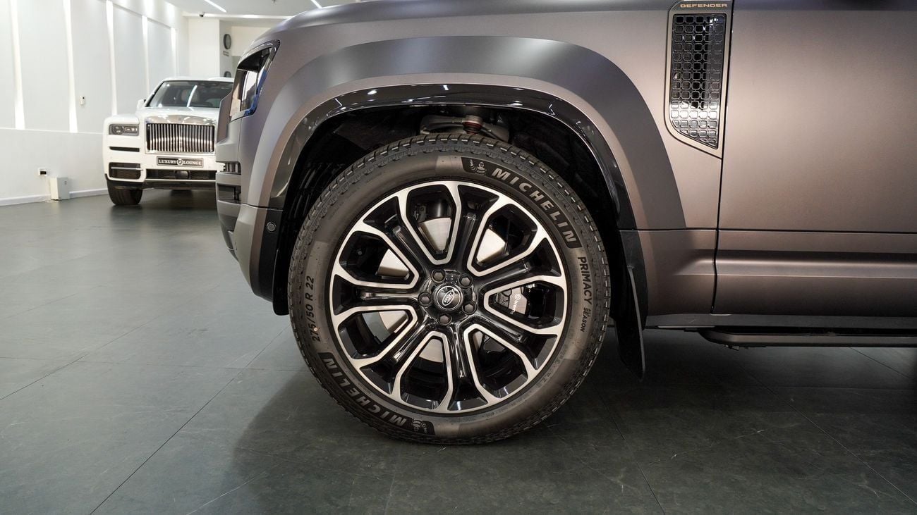 Land Rover Defender V8