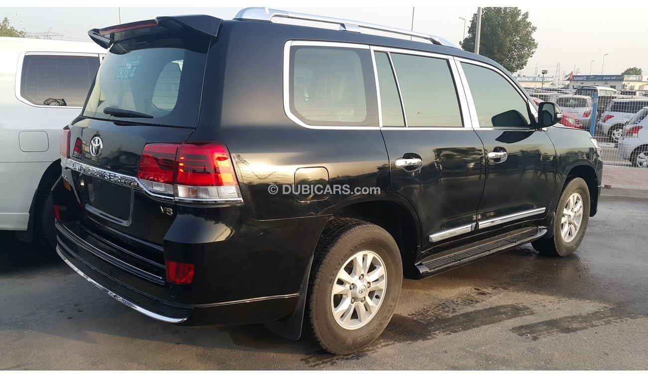 تويوتا لاند كروزر FULL OPTION V8 BLACK COLOR 2020 SHAPE