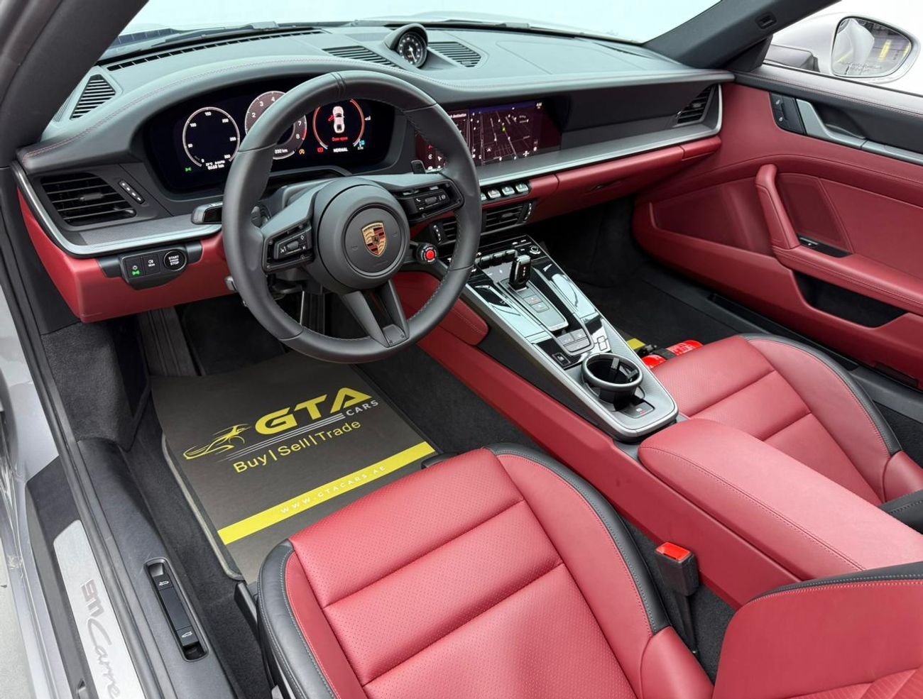 Porsche 911 2025 Porsche 911 Carrera, 2026 Porsche Warranty, 2029 Porsche Service Pack, Very Low Km, GCC