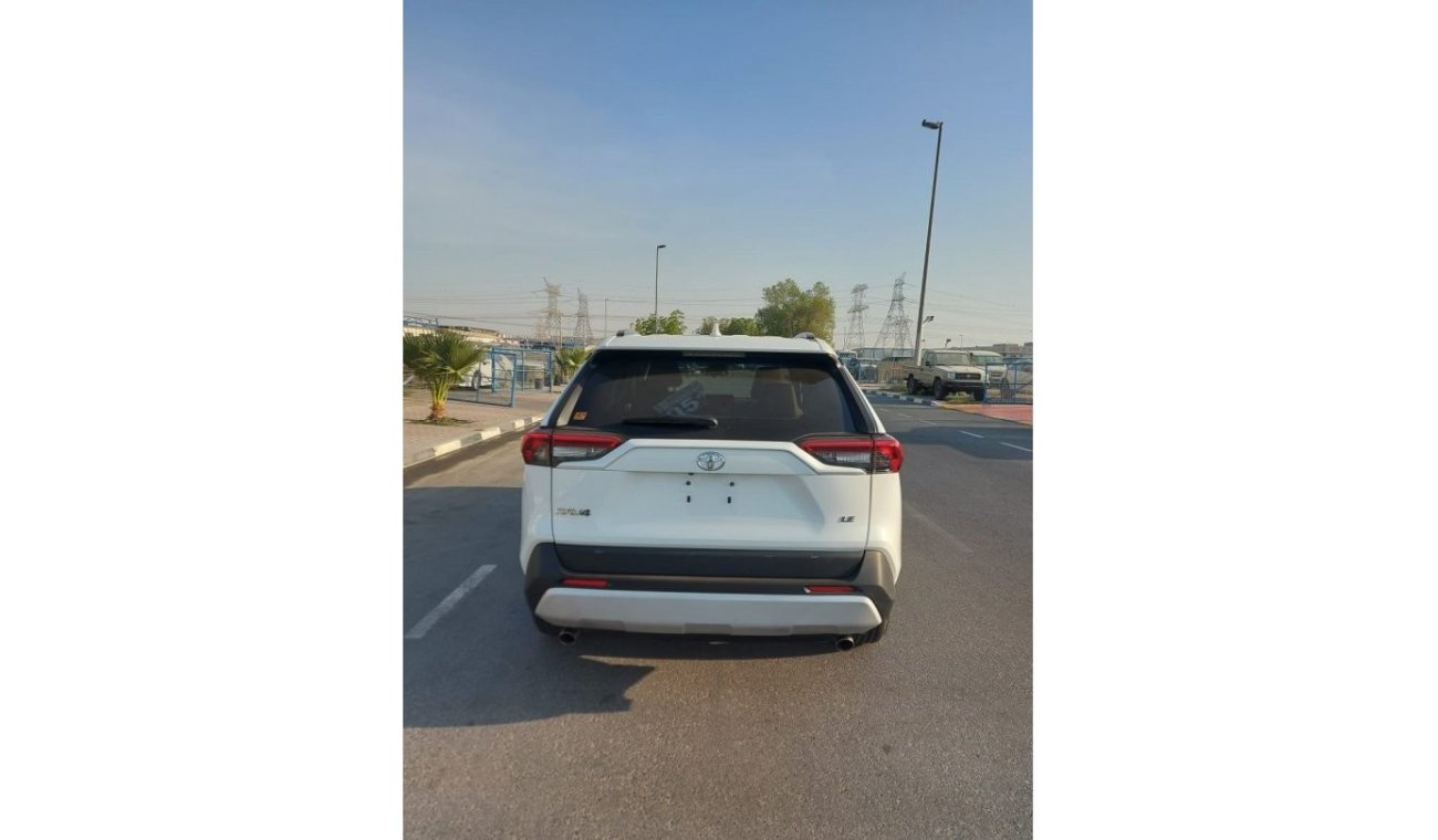 تويوتا راف ٤ TOYOTA RAV4 VERY CLEAN CAR