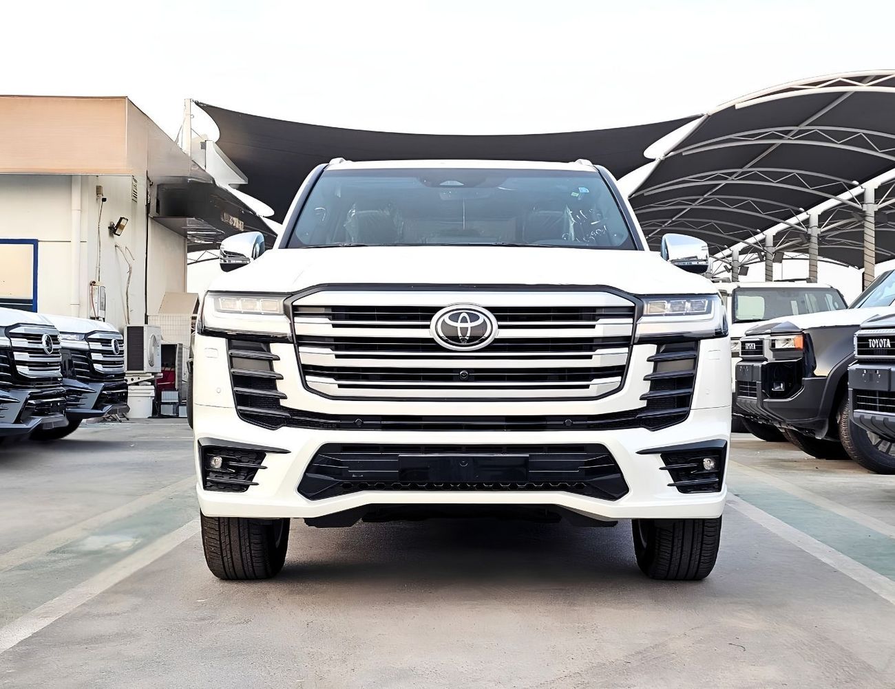 Toyota Land Cruiser VXR TOYOTA LANDCRUISER LC300 VXR TWIN TURBO AURO KIT FULL OPTION SA PETROL AT 3.5L V6 4WD CH# 28463 CODE