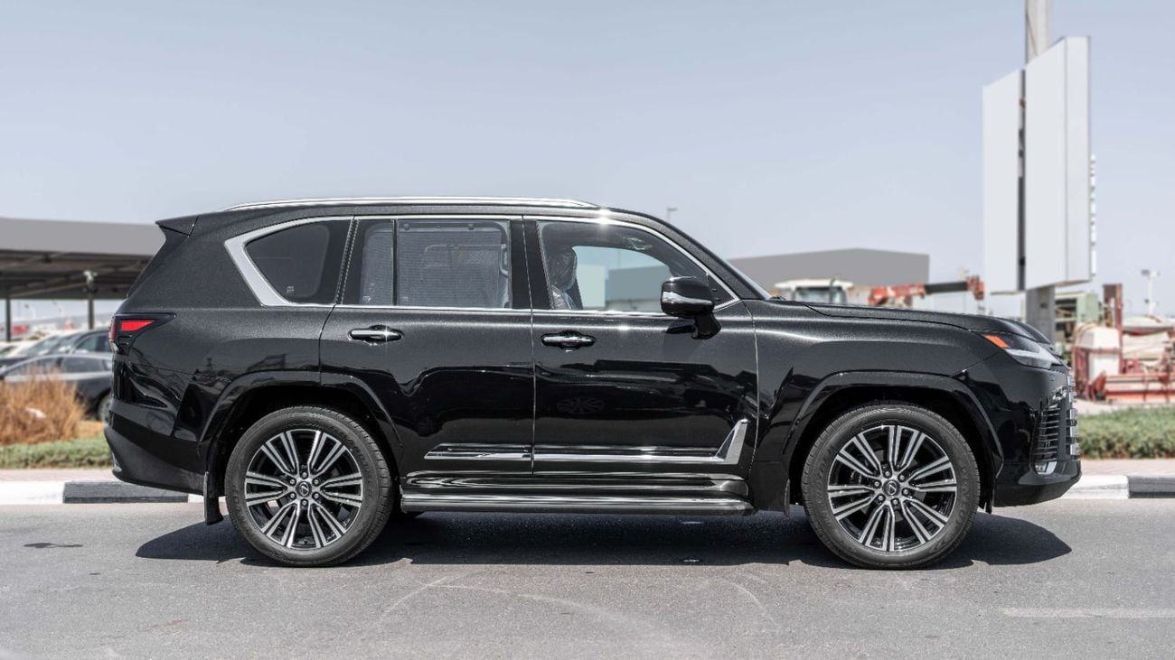 Lexus LX600 2026 Lexus LX600 Signature 3.5L AT Petrol (Black-Red) Wood Accent