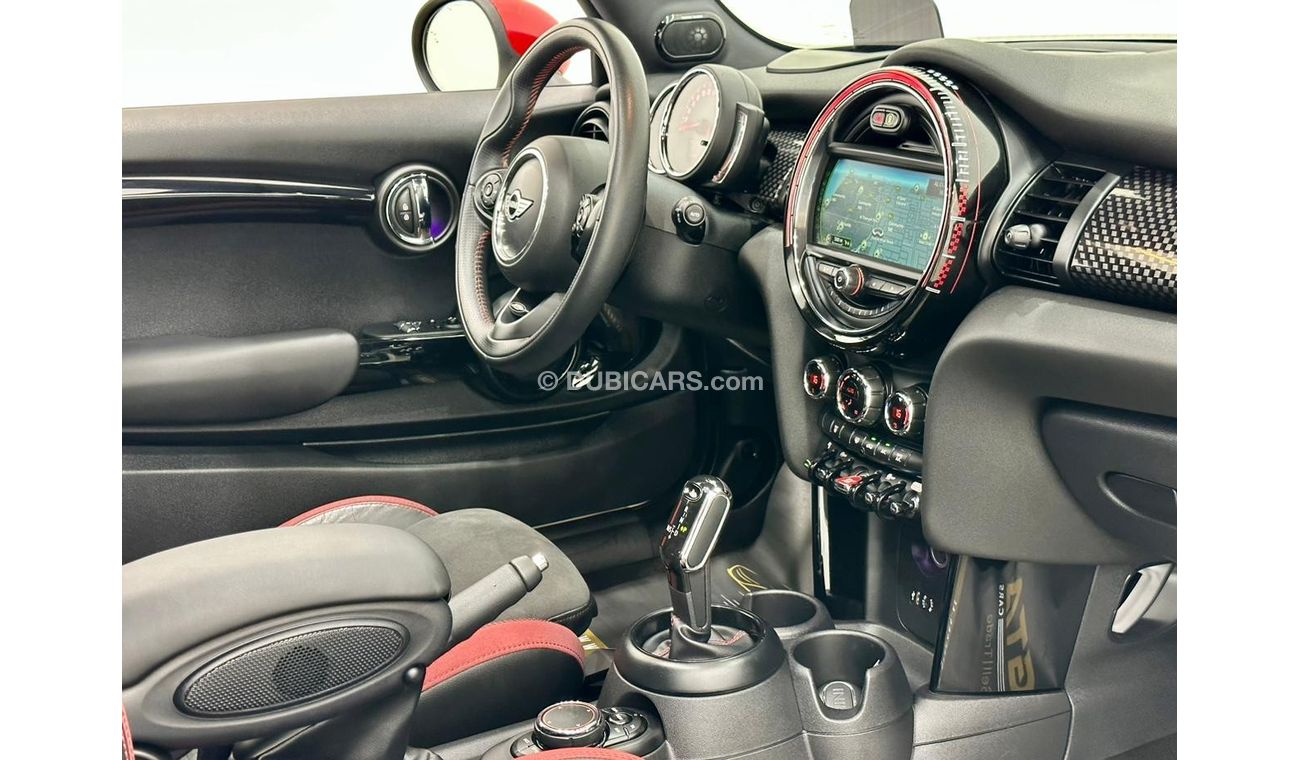 Mini John Cooper Works 2018 Mini Cooper JCW, Service History, Warranty, Low kms, GCC Specs