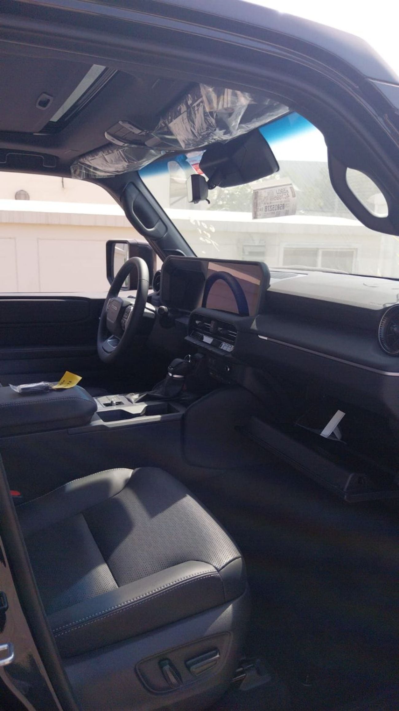 تويوتا برادو VXR LC250 2.4L PETROL LUXURY PLUS 7 SEATER FULL OPTION(ONLY FOR AFRICA)