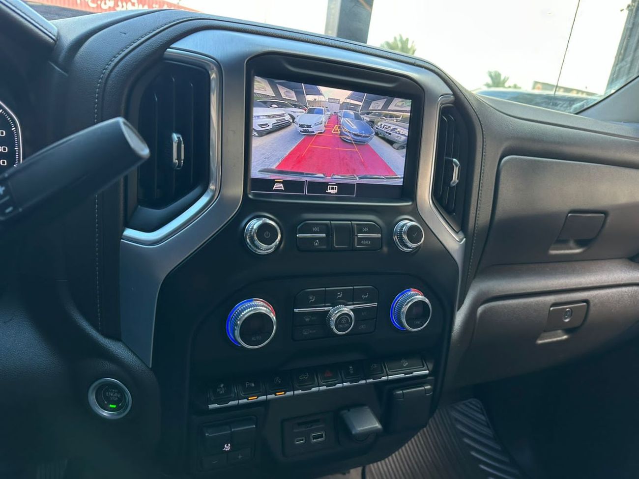 GMC Sierra 2.7T SLE Crew Cab (FWD)