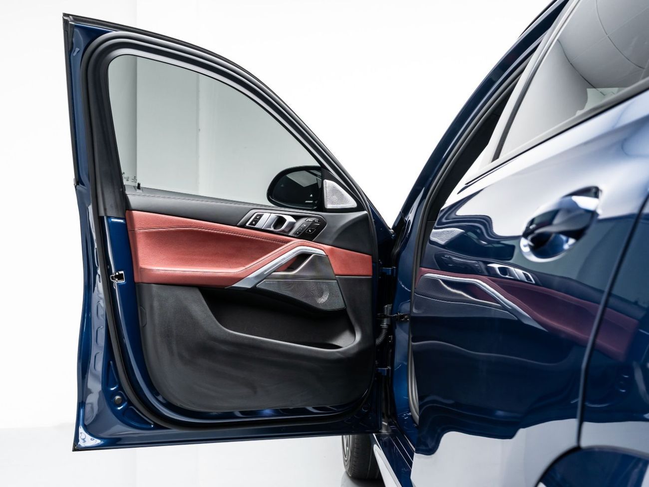 BMW X6 40i M Sport 3.0L 2022 BMW X6 xDrive40i, 2026 BMW Warranty, 2028 BMW Service Contract, Low KMs, GCC