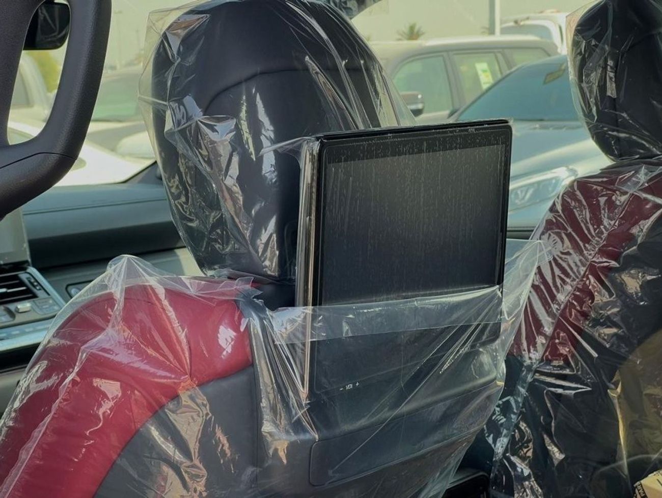 تويوتا لاند كروزر TOYOTA LAND CRUISER VXR TT 402 (300 SERIES) 3.5 L 4WD