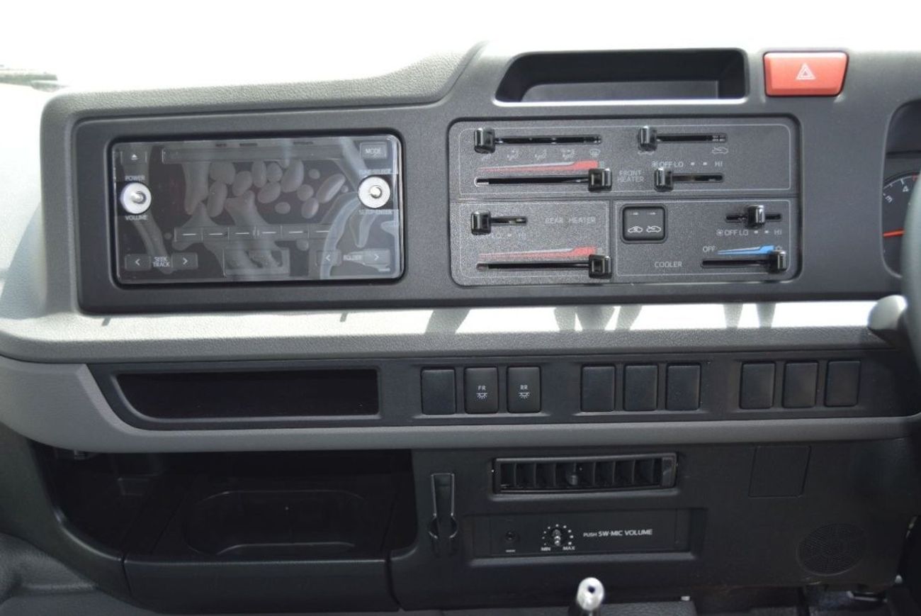 Toyota Coaster 4.2 L Diesel Engine