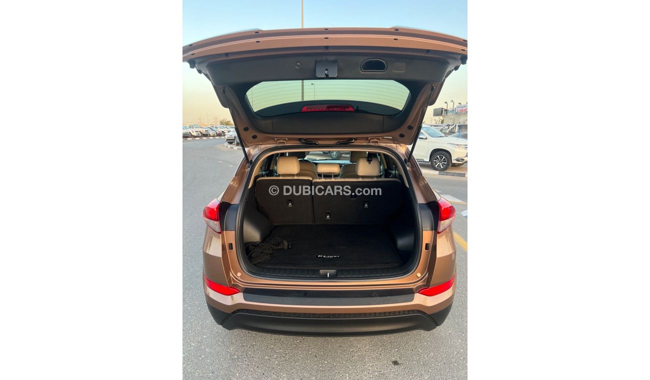 Hyundai Tucson SE 2018 LIMITED EDITION PUSH START LOW MILEAGE 4x4 US IMPORTED