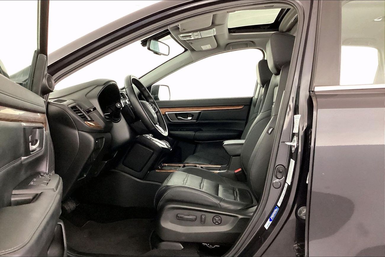 Honda CRV Touring | National Day Celebration | Guaranteed Warranty | 0 Down Payment