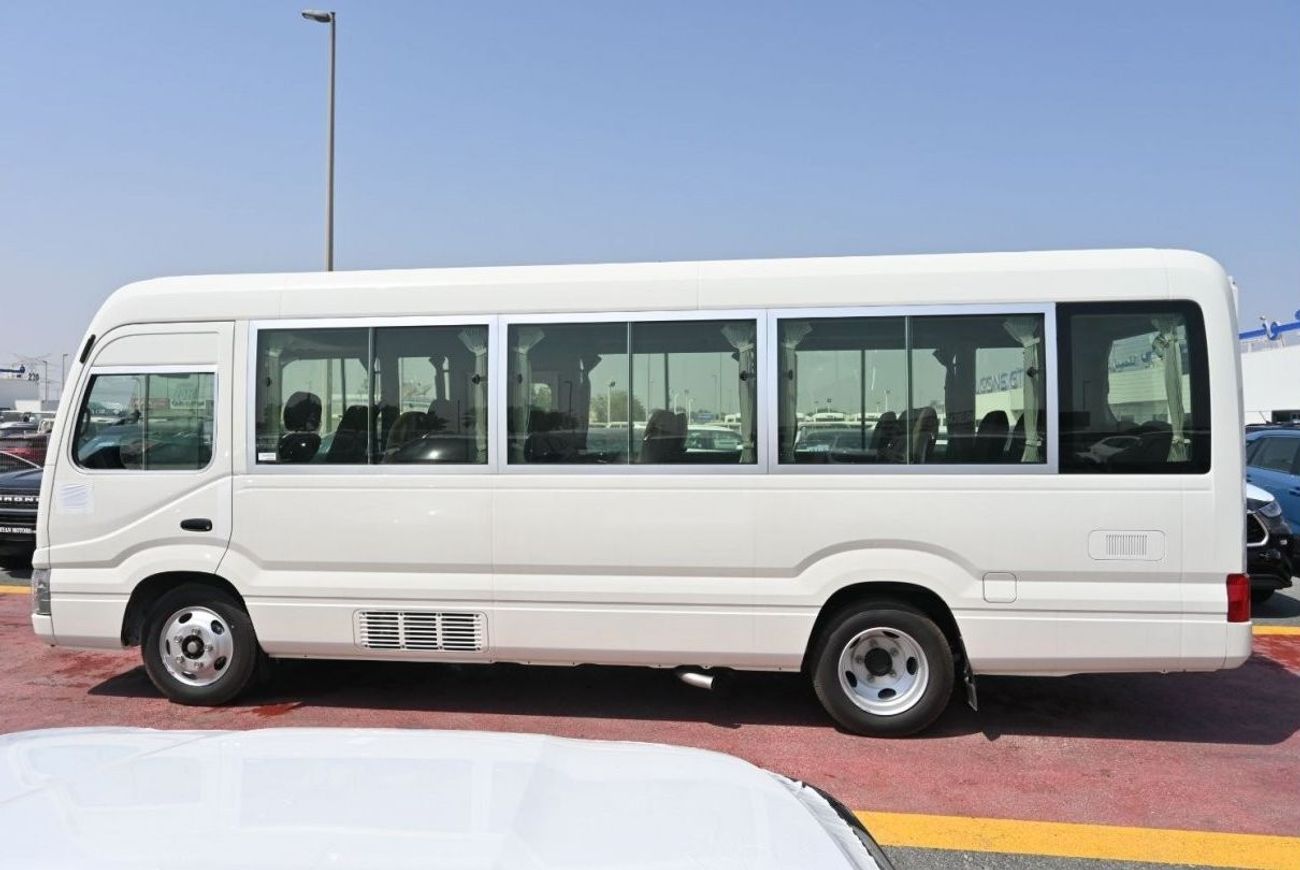 Toyota Coaster Toyota Coaster 4.2L Diesel, BUS, RWD, 2Doors Features: 23Seats, Manual Transmission, Auto Door Color