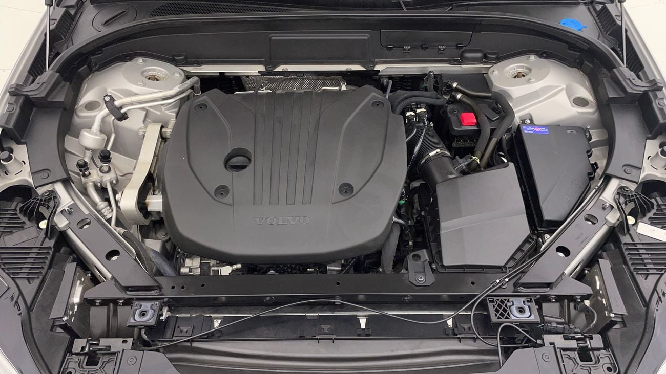 فولفو XC 60 B5 ULTIMATE DARK 2 | بدون دفعة مقدمة | اختبار القيادة في المنزل