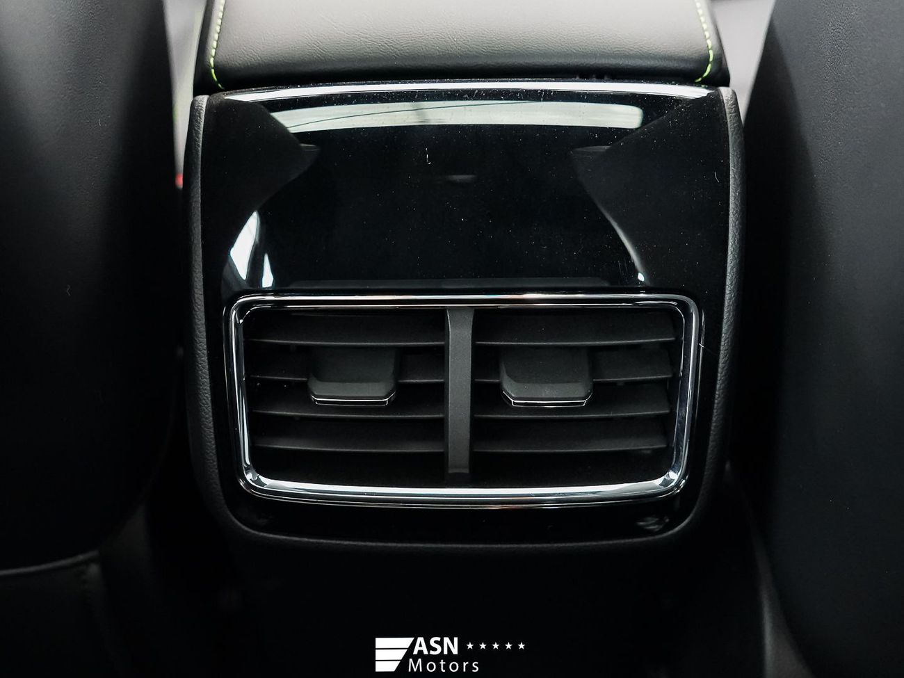 أم جي 6 X-LINE Shark Hunter Edition (Export Price)