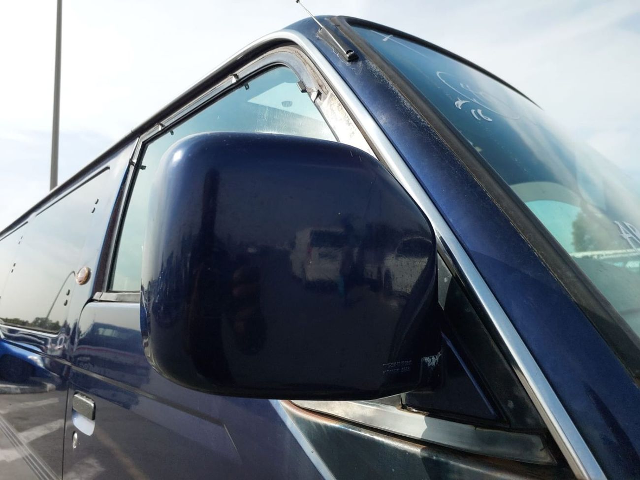 نيسان كارافان (RAMADAN OFFER) NISSAN CARAVAN VAN RHD 1996 MODEL 2.7 L DIESEL AUTOMATIC(PM63936)