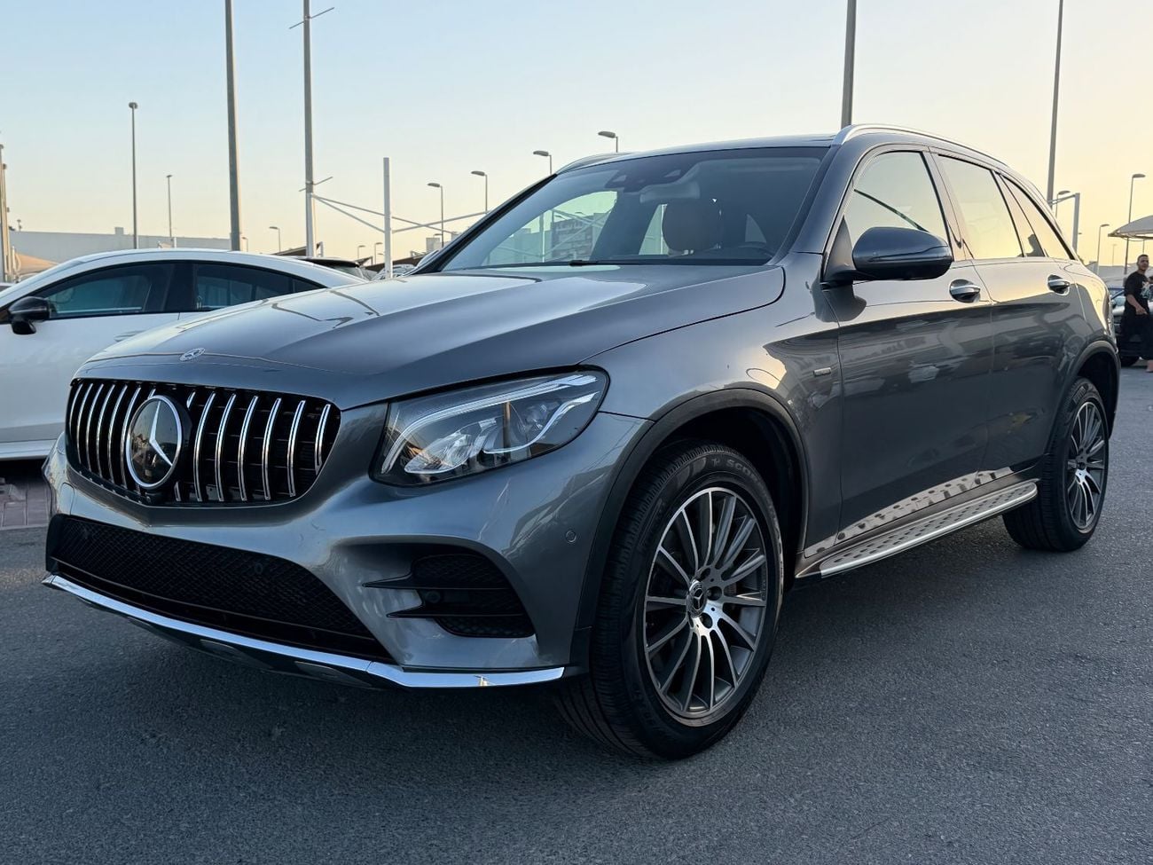 Mercedes Benz GLC350E 4MATIC