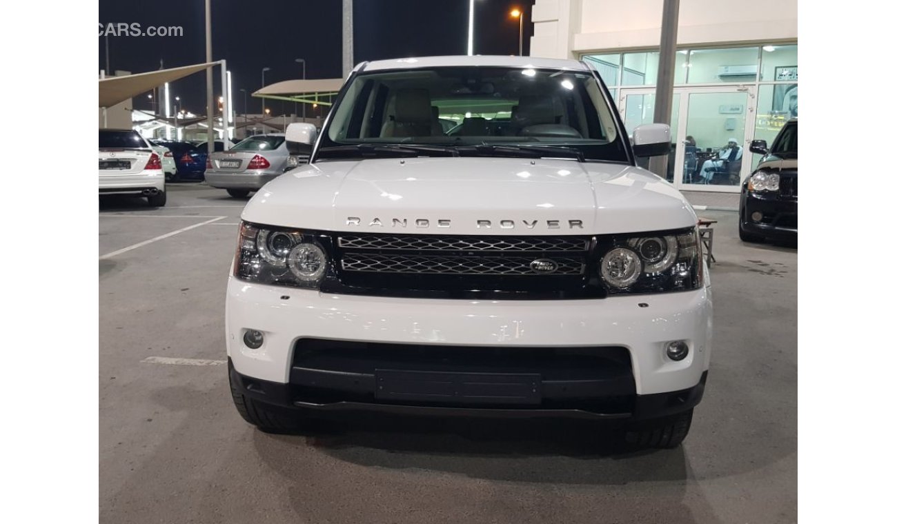 Land Rover Range Rover Sport SE Car good condition GCC services agency low km