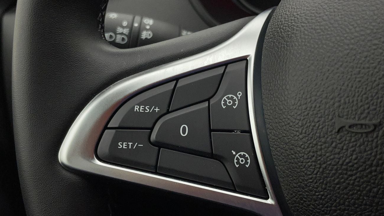 Renault Duster SE 1.6 | Zero Down Payment | Home Test Drive