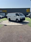 Toyota Hiace GL - Standard Roof 2.7L