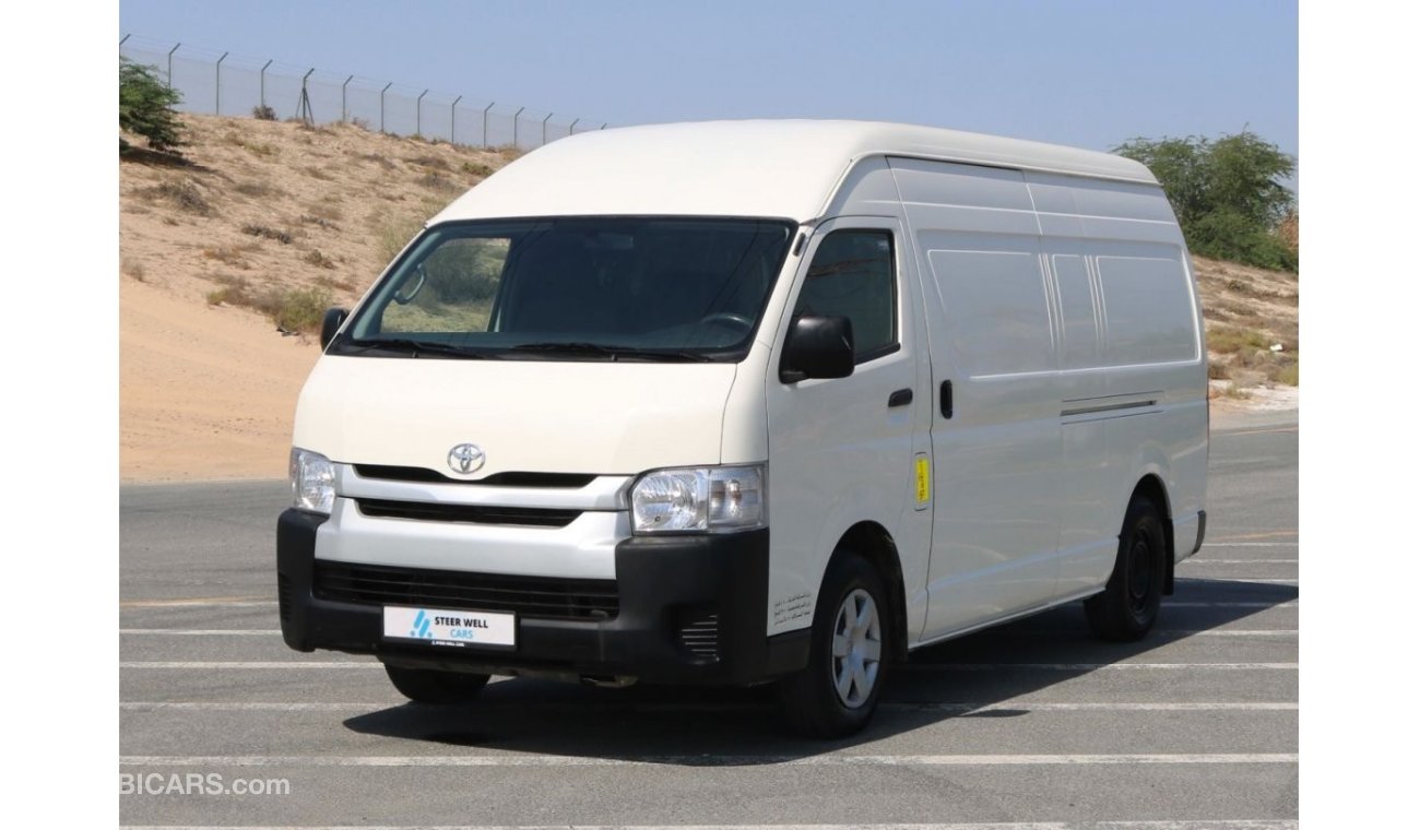 Toyota Hiace 2017 | HIACE HIROOF DELIVERY VAN WITH EXCELLENT CONDITION AND GCC SPECS