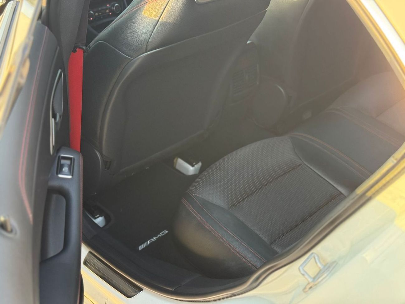 مرسيدس بنز CLA 45 AMG Std 2.0L ( CYL)