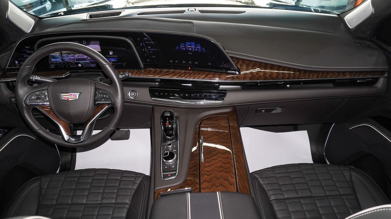 Cadillac Escalade 600