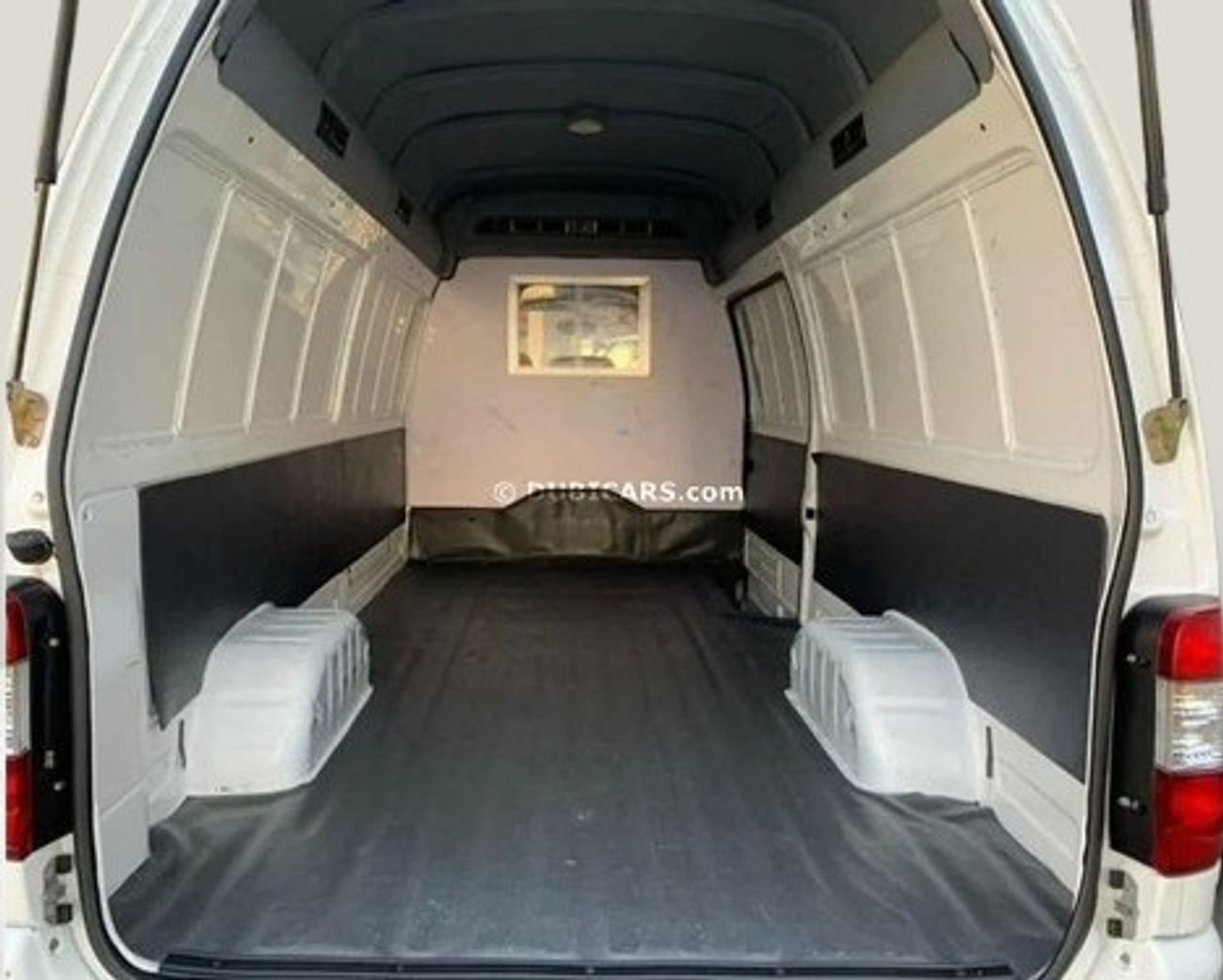 King Long Kingo 4CYL- DELIVERY VAN - EXCELLENT CONDITION