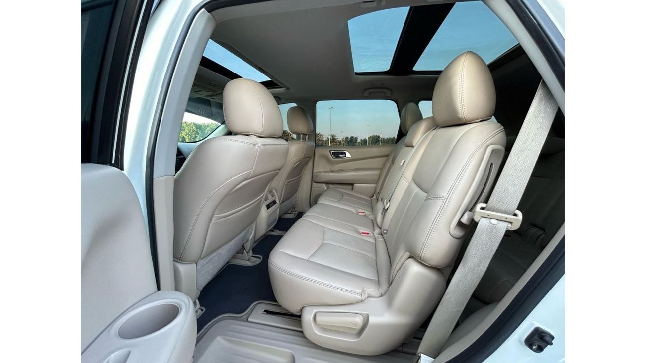 Nissan Pathfinder SL Nissa Pathfinder 2014 4WA GCC //ORGINAL PAINT // ACCIDENT FREE // PERFECT CONDITION