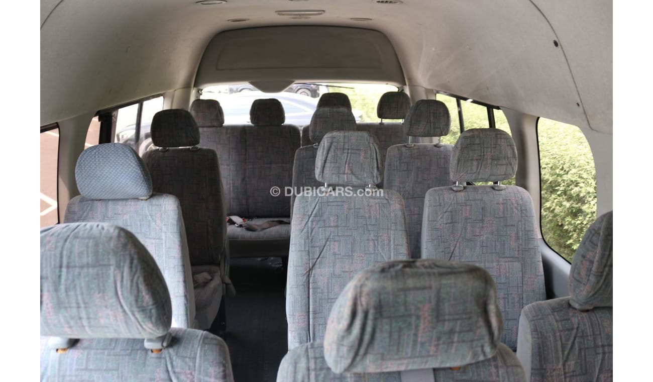 Toyota Hiace TOYOTA HIAC HIGHROOF 15 PASSENGER 2006 PETROL ENGINE