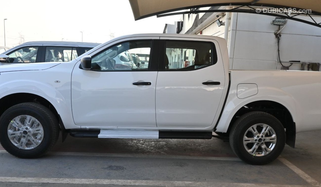 نيسان نافارا NISSAN NAVARA 2.5 PETROL SE 4X2 MT DC PLUS