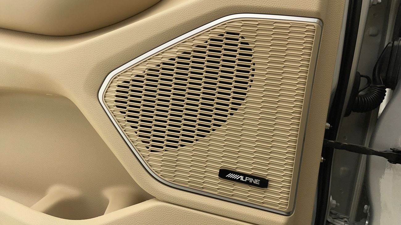 جيب جراند شيروكي LIMITED + 3.6 | بدون دفعة مقدمة | اختبار القيادة في المنزل