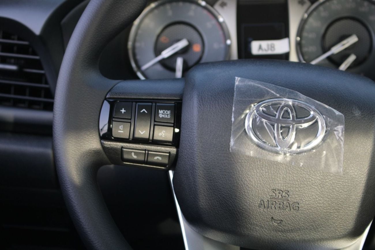 تويوتا هيلوكس TOYOTA HILUX 2.4L DIESEL 4 X 4 DOUBLE CABIN ACTIVE MANUAL TOYOTA HILUX 2.4L DIESEL 4 X 4 DOUBLE CABIN MANUAL