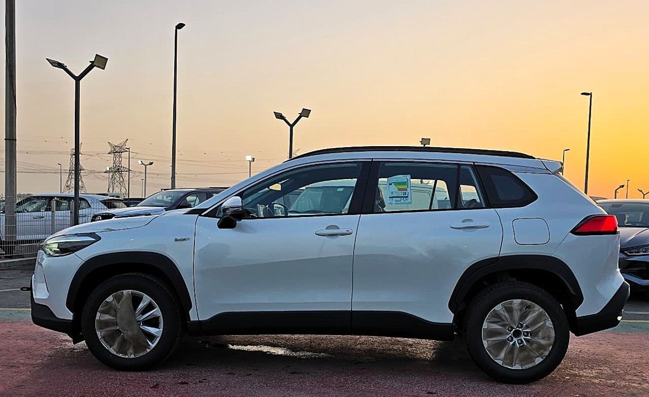 تويوتا كورولا كروس 1.8L XL (HEV)